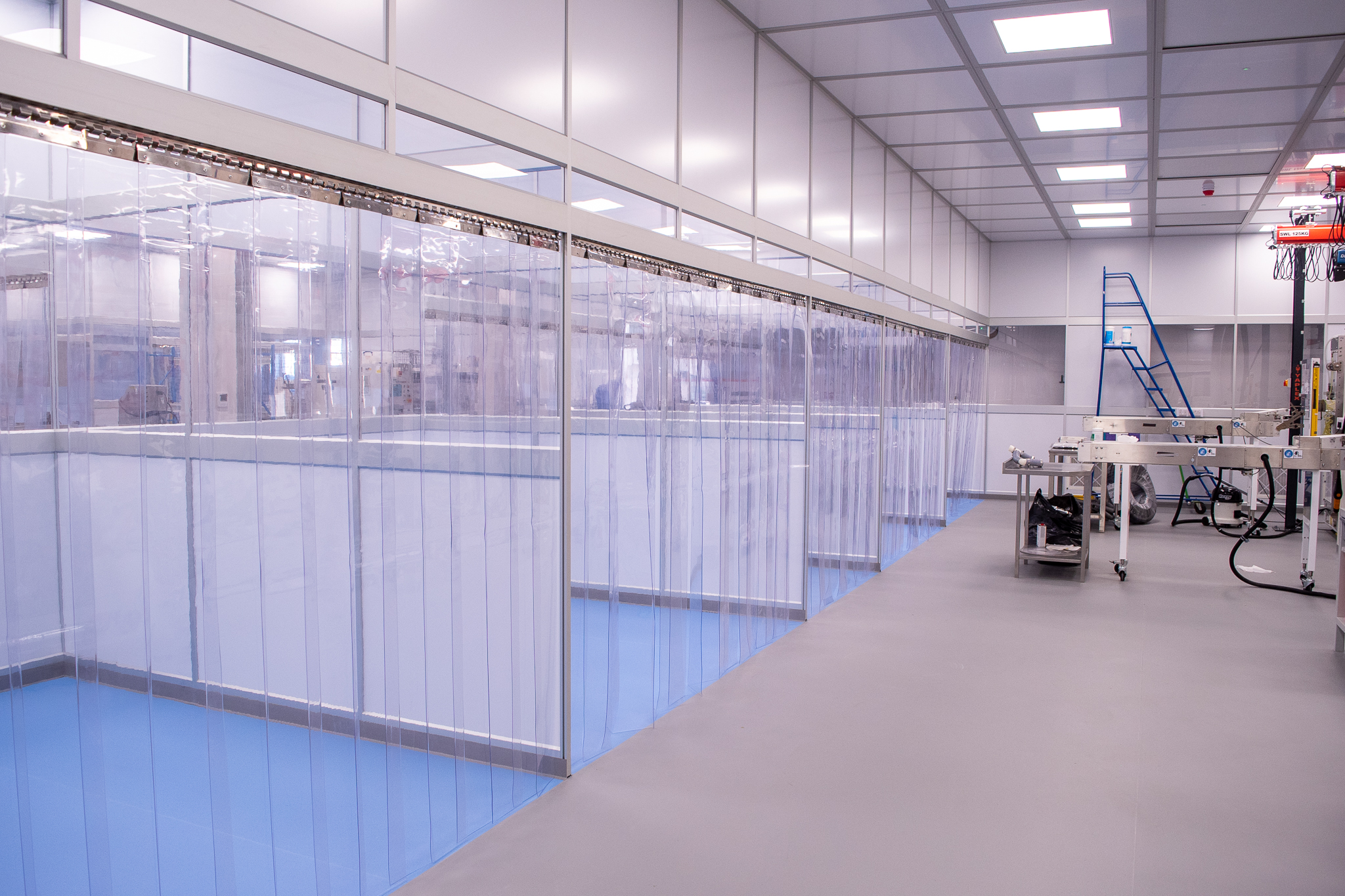 Monmouth Scientific | Case Study | Parafix | Modular Cleanroom
