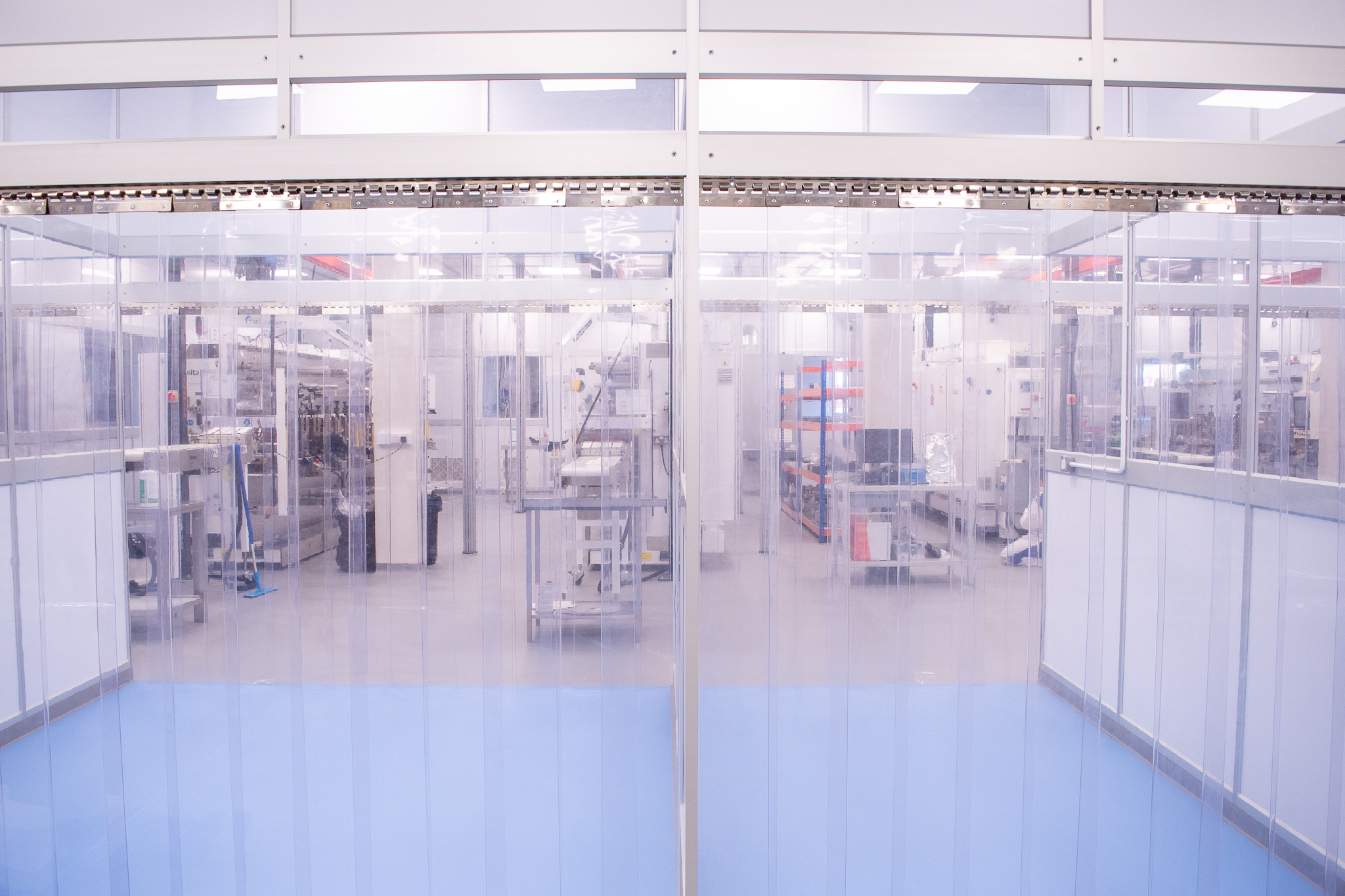 Monmouth Scientific | Case Study | Parafix | Modular Cleanroom