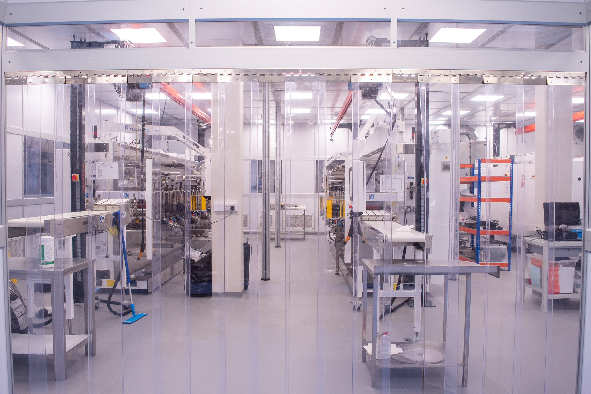 Monmouth Scientific | Case Study | Parafix | Modular Cleanroom