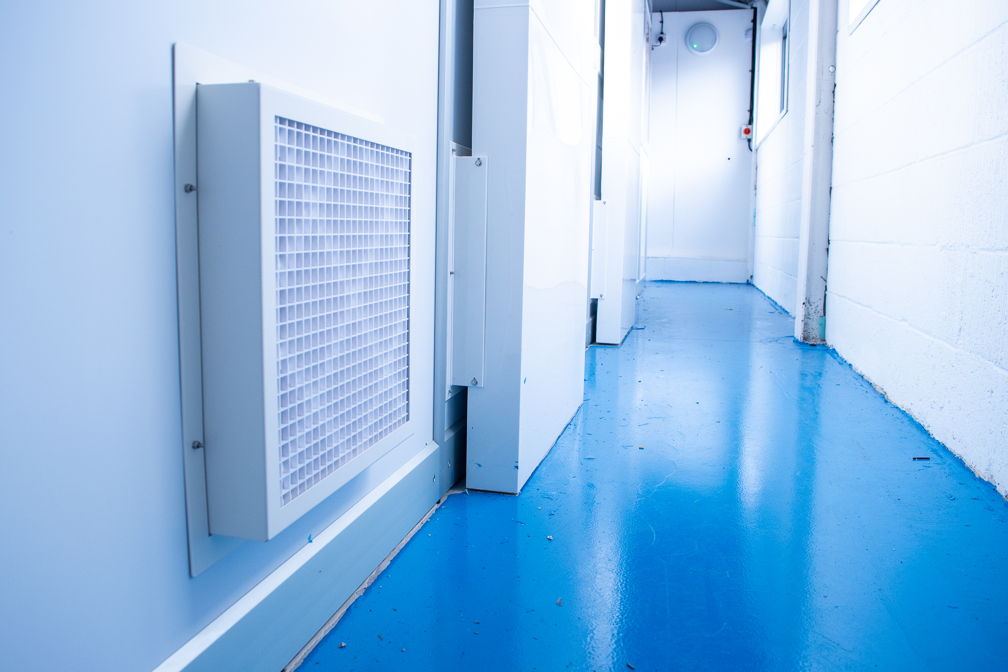 Monmouth Scientific | Case Study | Parafix | Modular Cleanroom